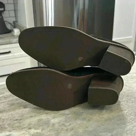 Lucky Brand Womens Vennia Ankle Boots Black Nubuck Leather Block Heel Size 8.5M - Picture 6 of 8